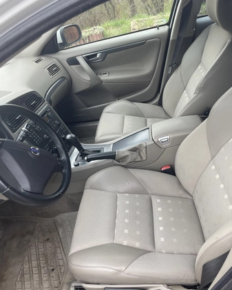 Volvo V70 cena 16900 przebieg: 303734, rok produkcji 2006 z Kraków małe 254